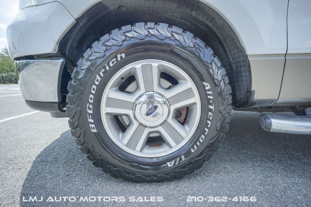 2005 Ford F-150 Image 43