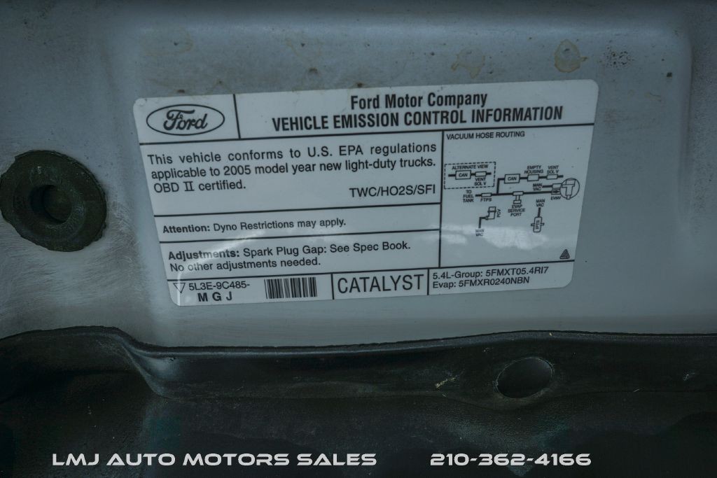 2005 Ford F-150 Image 52