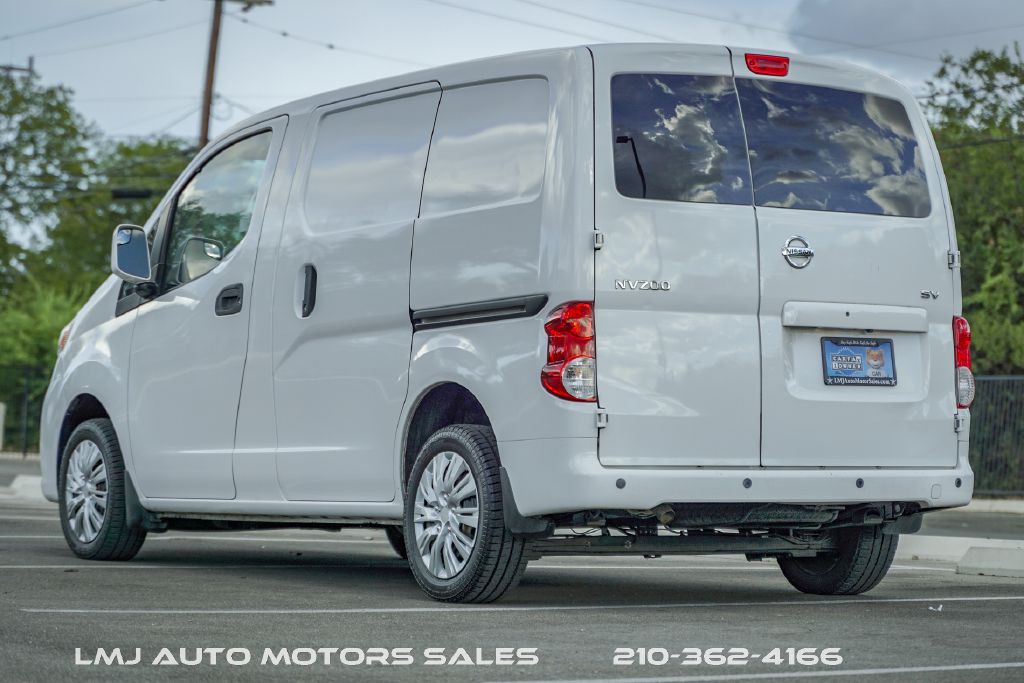 2020 Nissan NV200 Image 9