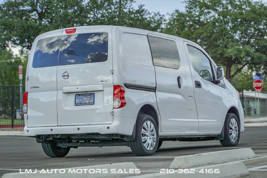 2020 Nissan NV200 Image 10