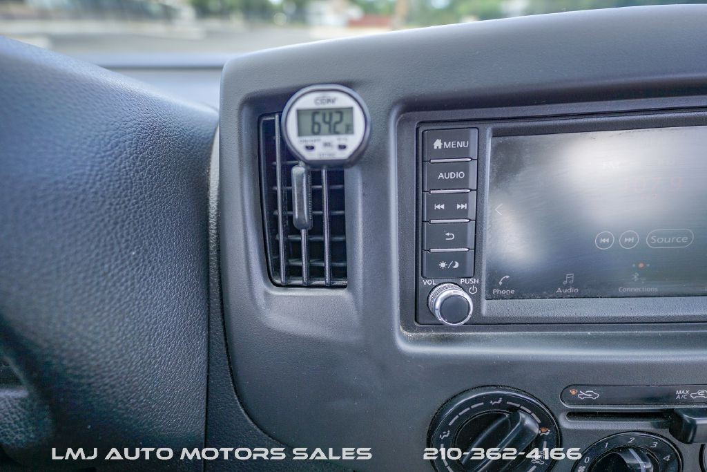 2020 Nissan NV200 Image 27
