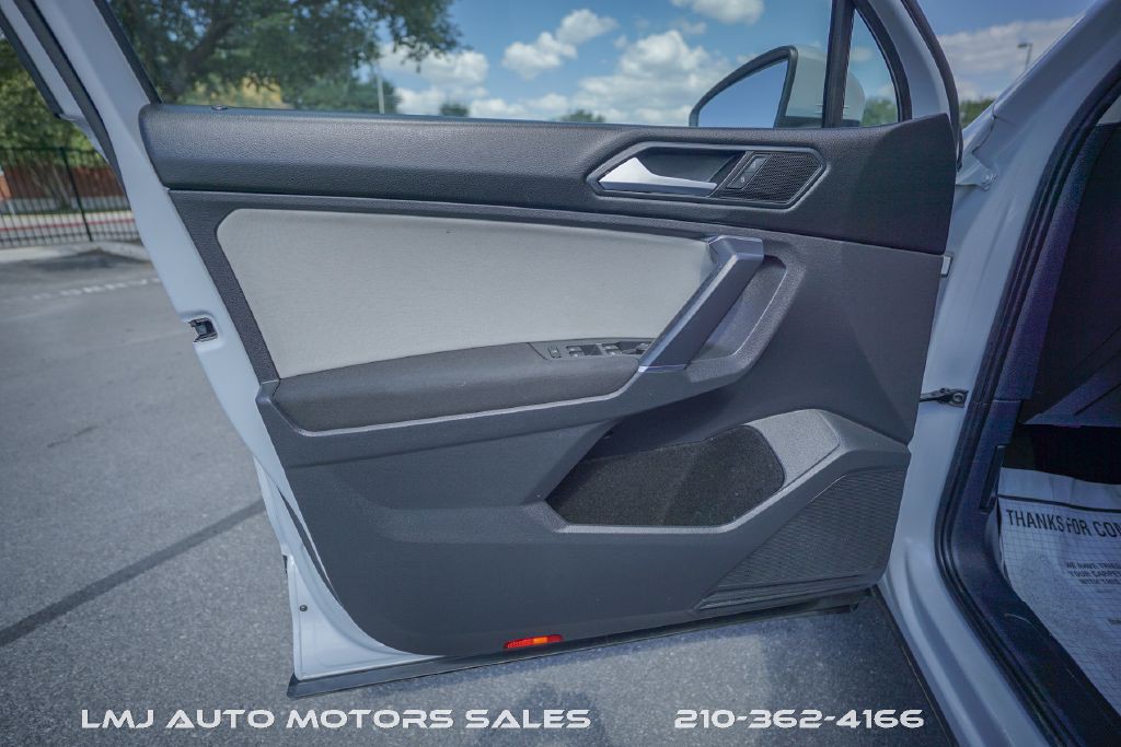 2018 Volkswagen Tiguan Image 9