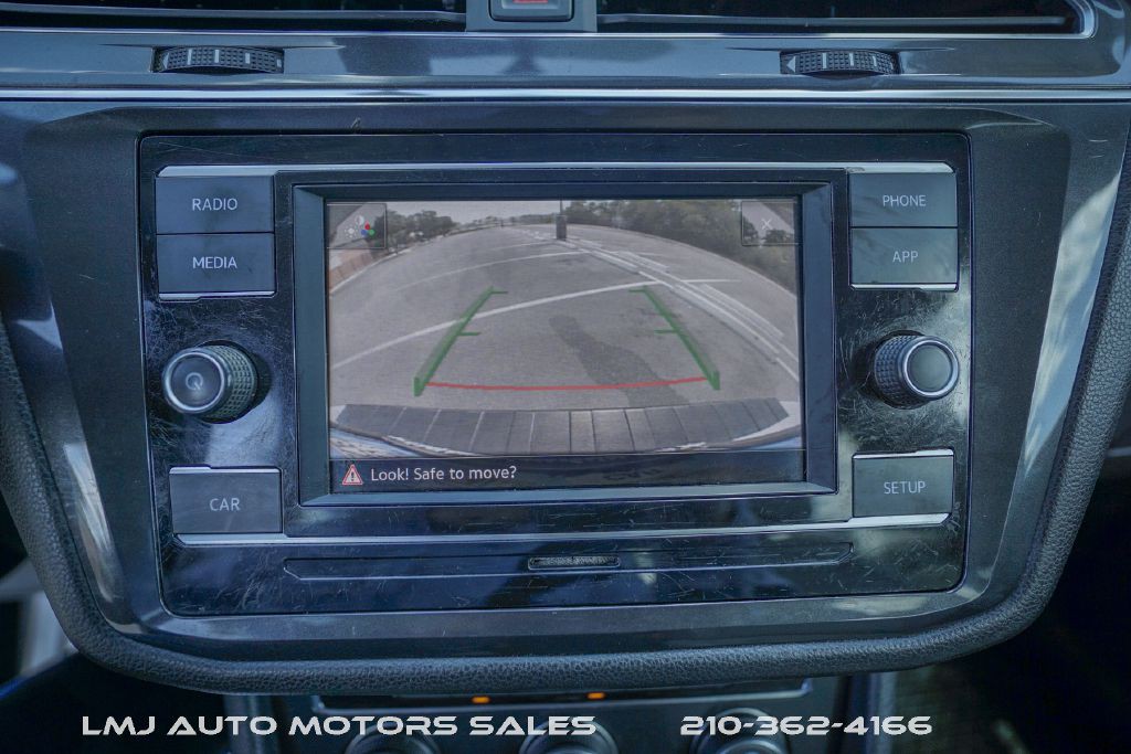 2018 Volkswagen Tiguan Image 23