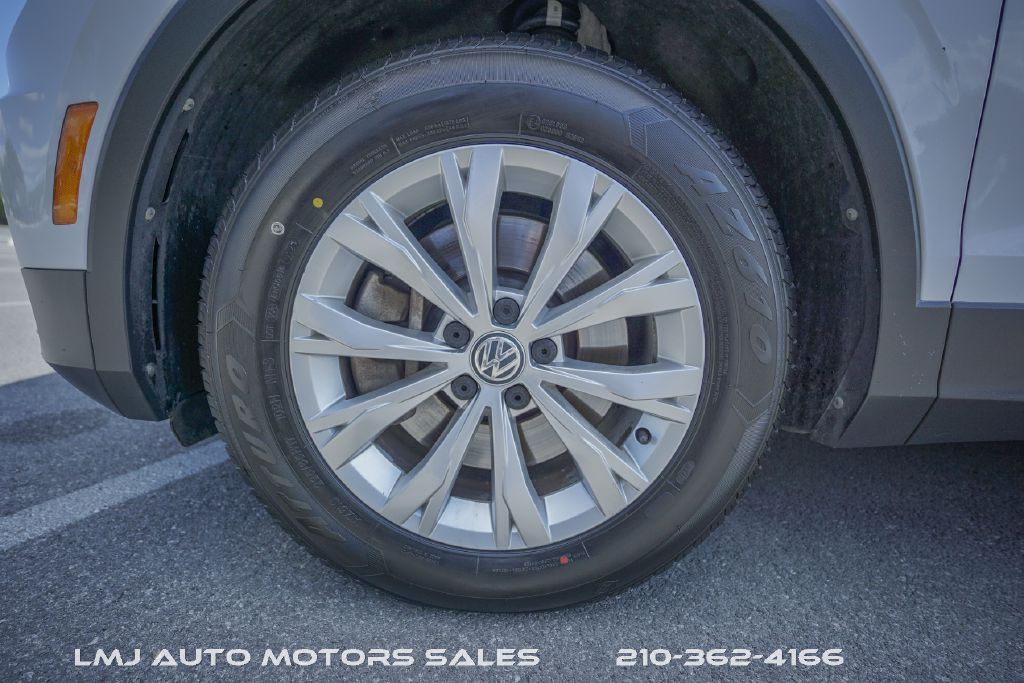 2018 Volkswagen Tiguan Image 34