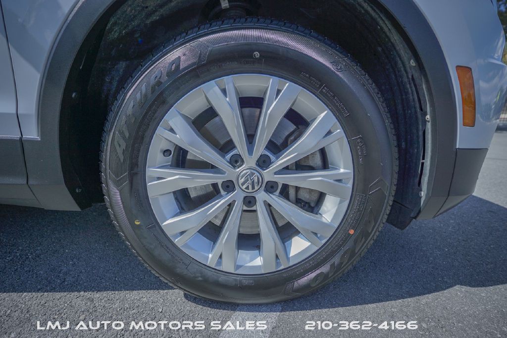 2018 Volkswagen Tiguan Image 35