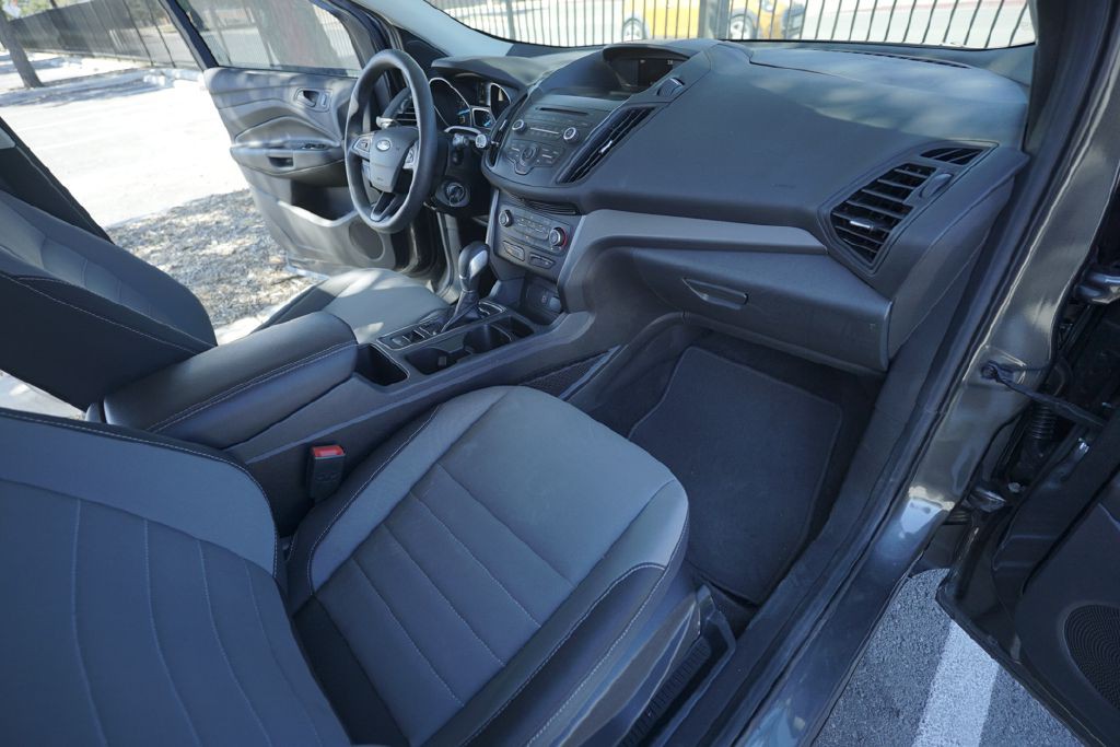 2018 Ford Escape Image 20