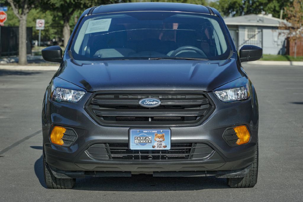 2019 Ford Escape Image 2