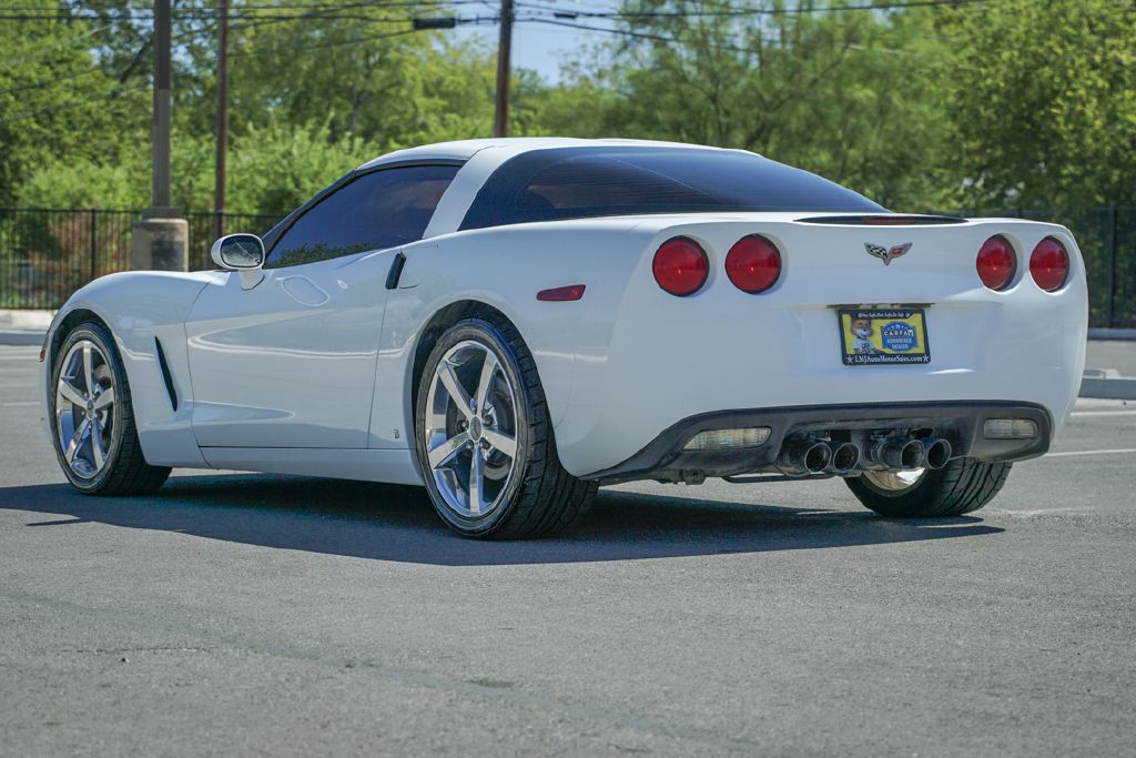 2008 Chevrolet Corvette Image 10