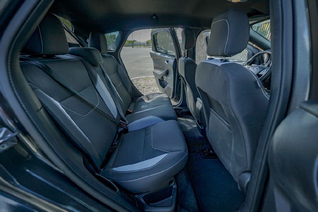 2017 Ford Focus Image 33