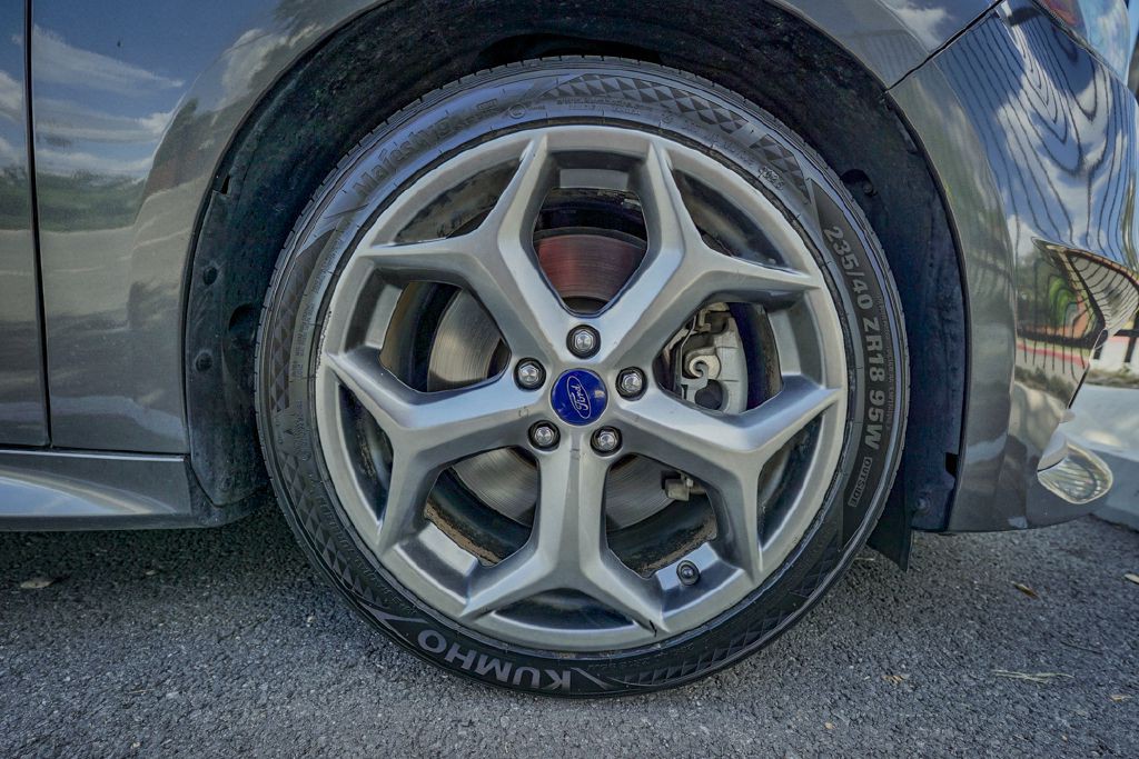 2017 Ford Focus Image 37