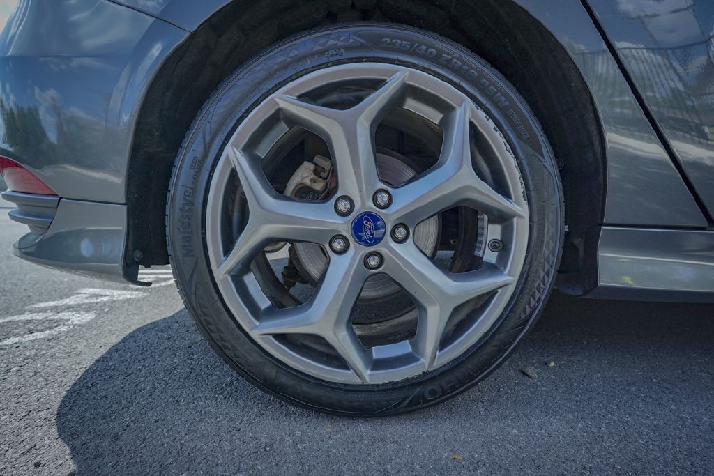 2017 Ford Focus Image 39