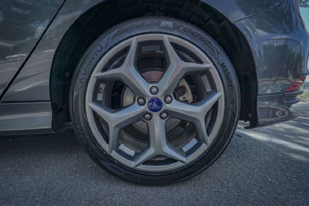 2017 Ford Focus Image 41