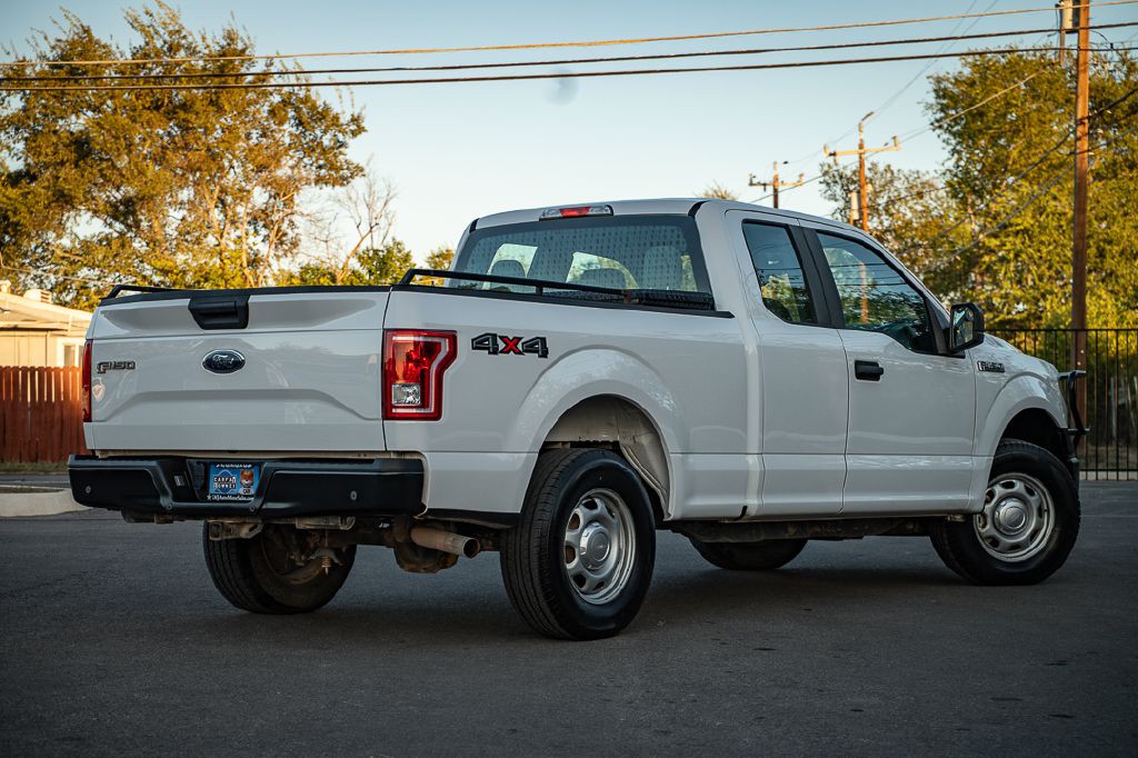 2017 Ford F-150 Image 7