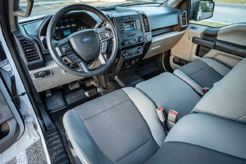 2017 Ford F-150 Image 13