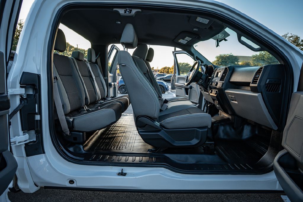 2017 Ford F-150 Image 25