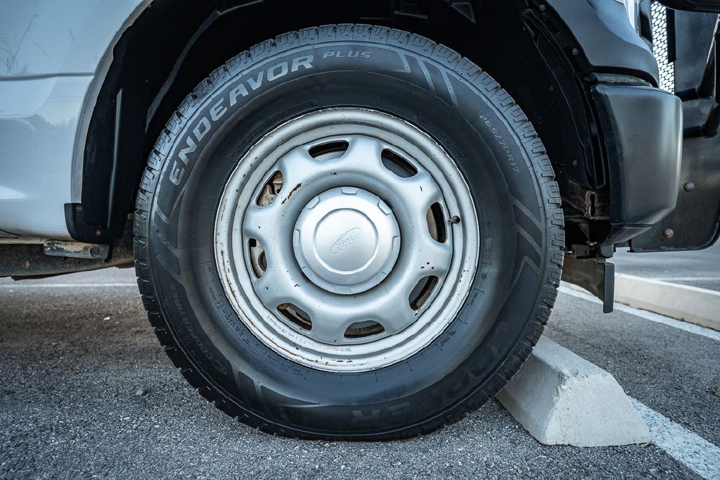 2017 Ford F-150 Image 36