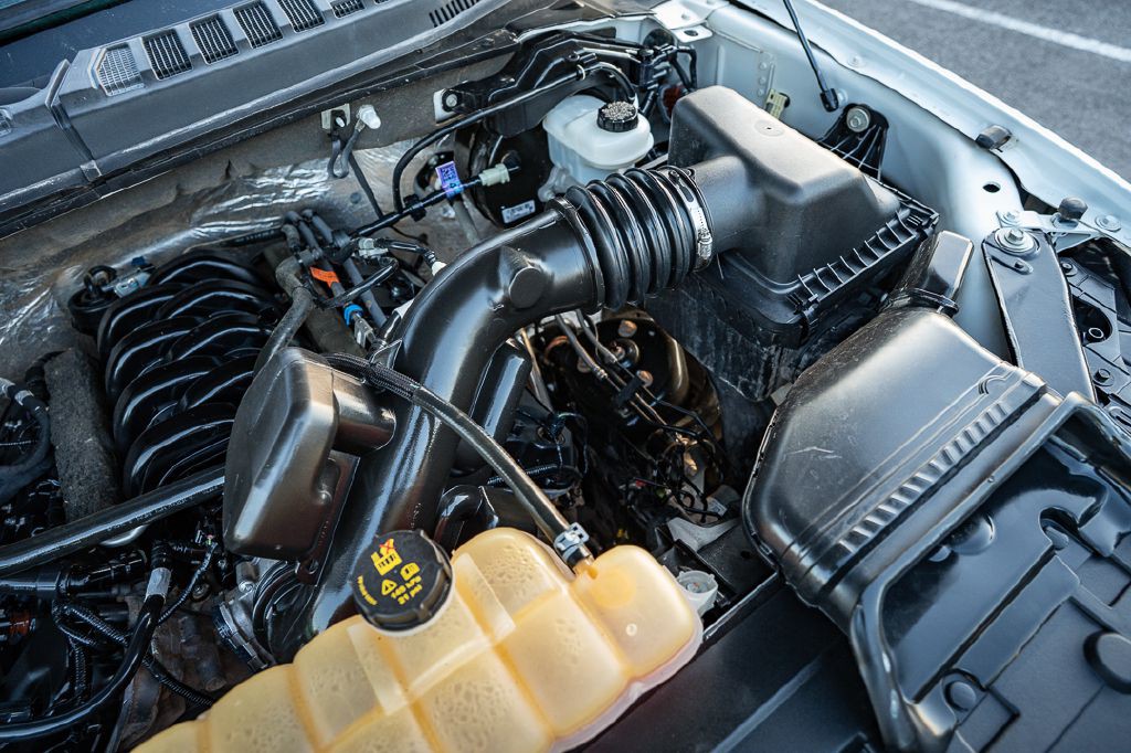 2017 Ford F-150 Image 40