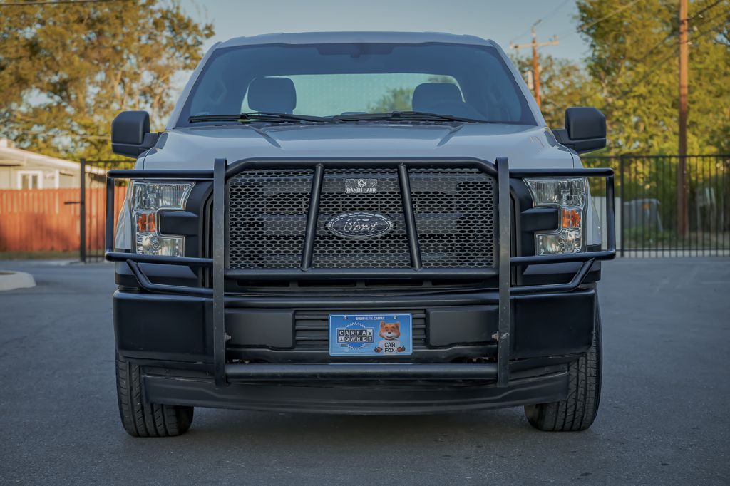 2017 Ford F-150 Image 2