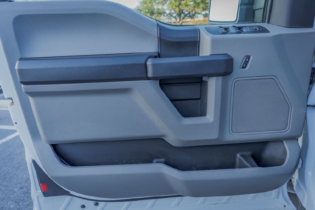 2017 Ford F-150 Image 11