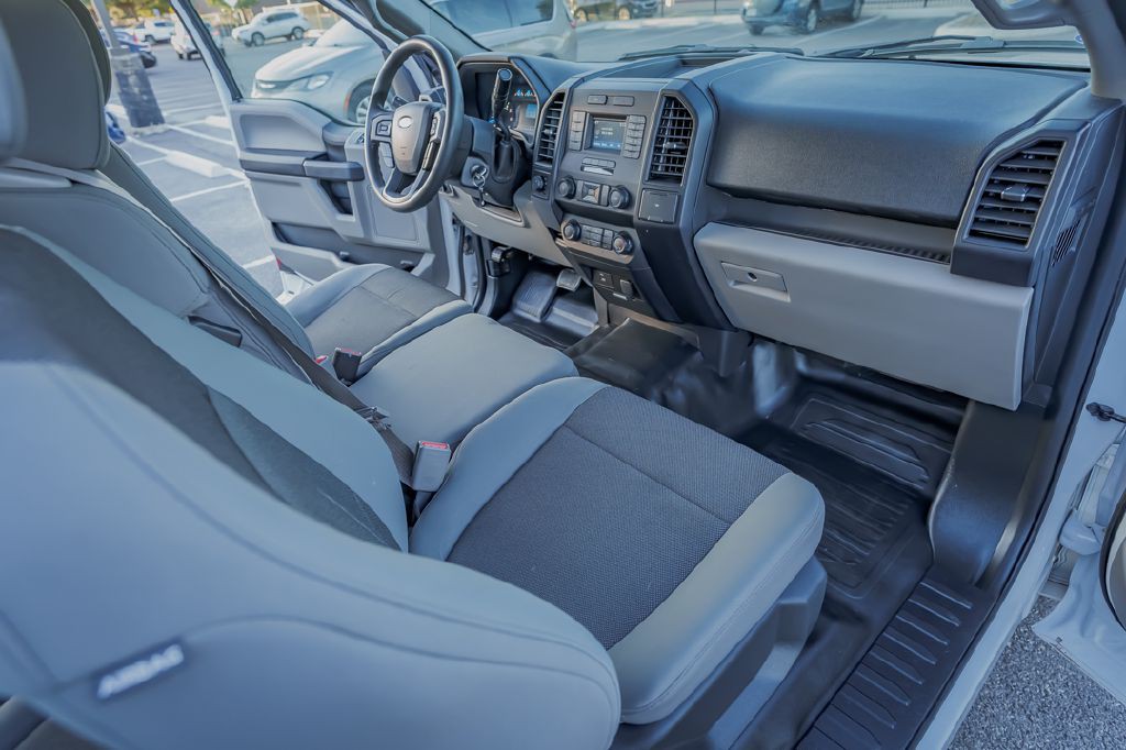 2017 Ford F-150 Image 25