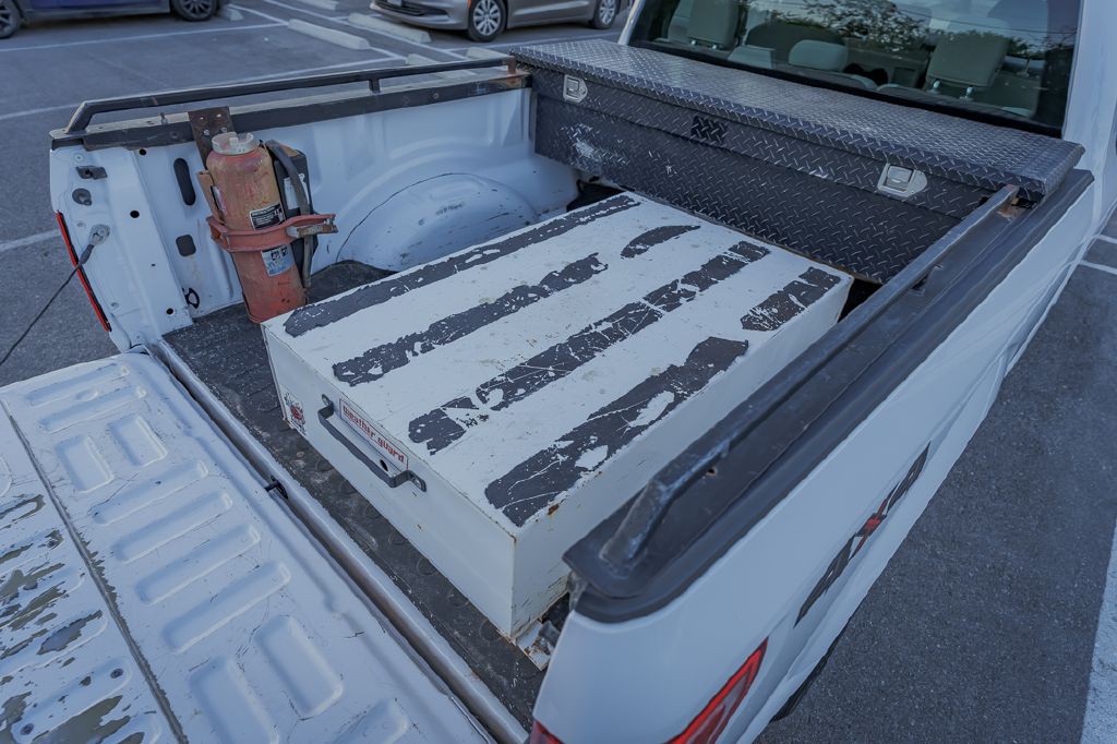 2017 Ford F-150 Image 32