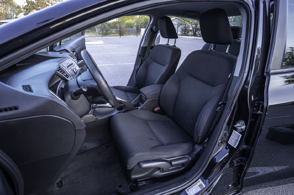 2015 Honda Civic Image 12