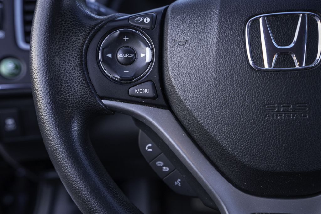 2015 Honda Civic Image 15