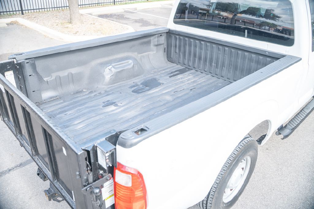 2015 Ford F-250 Image 16