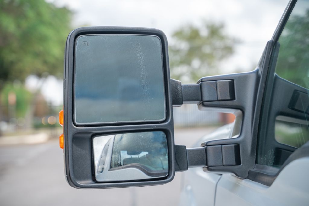 2015 Ford F-250 Image 18