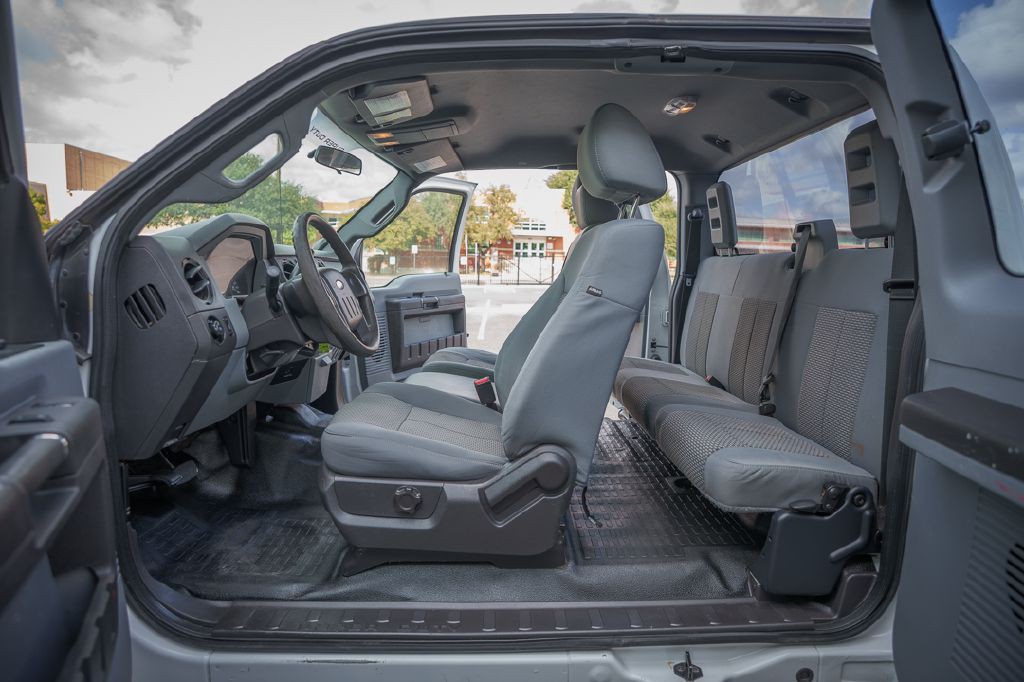 2015 Ford F-250 Image 24