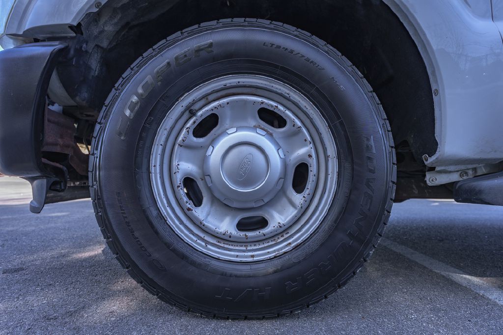 2013 Ford F-250 Image 39