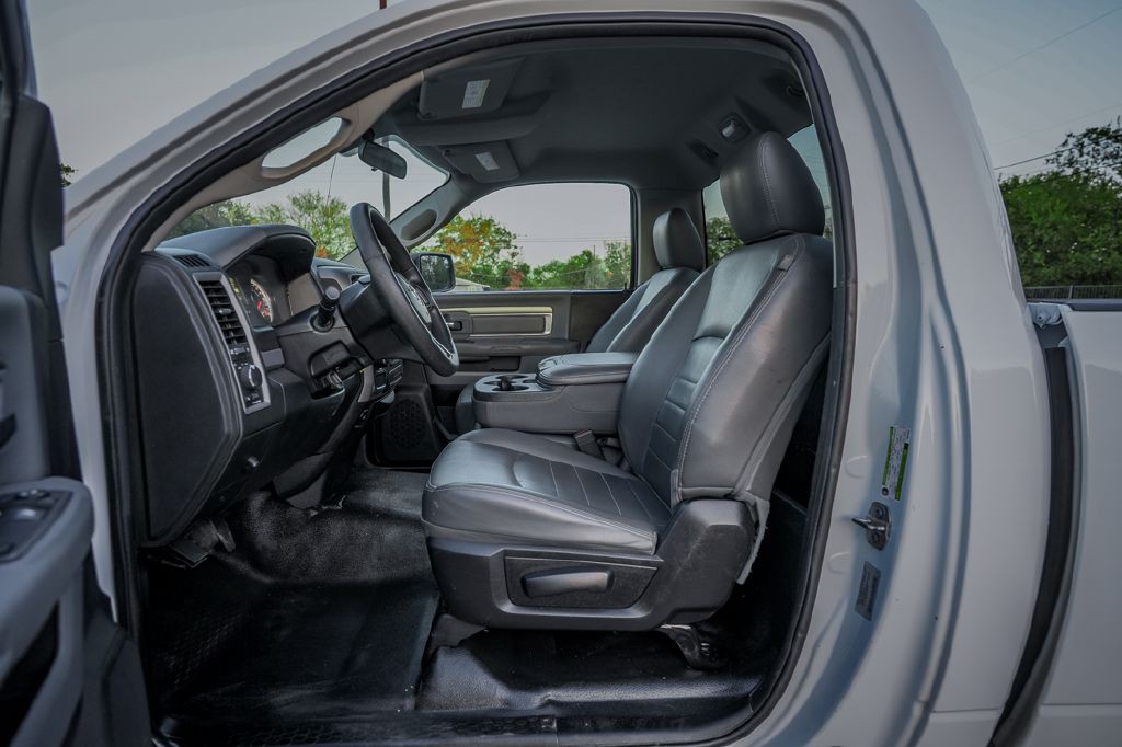 2017 RAM 1500 Image 10