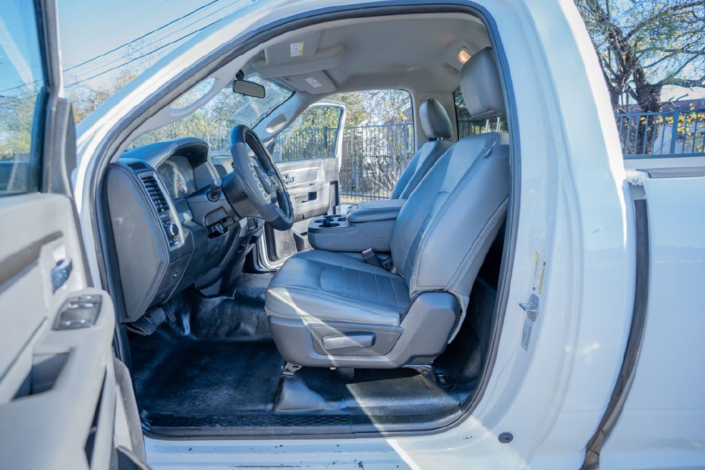 2017 RAM 1500 Image 14