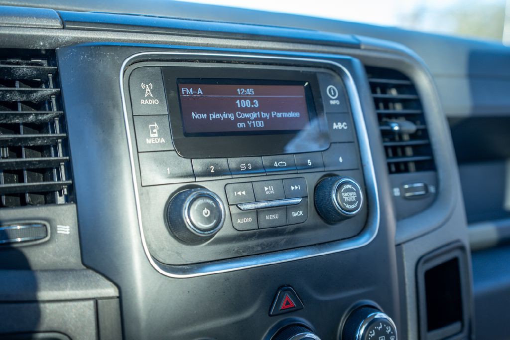 2017 RAM 1500 Image 24