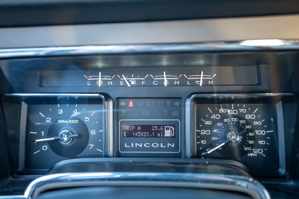 2012 Lincoln Navigator Image 19