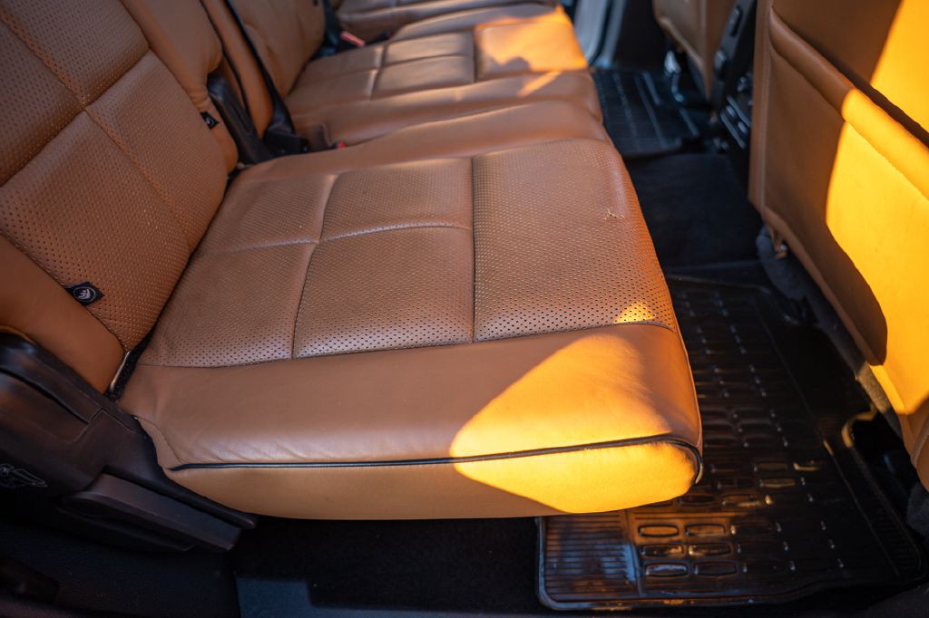 2012 Lincoln Navigator Image 33