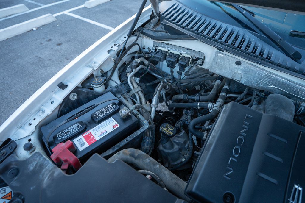 2012 Lincoln Navigator Image 46