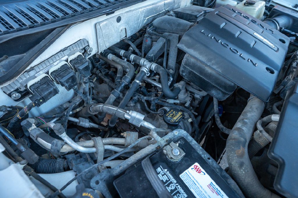 2012 Lincoln Navigator Image 47