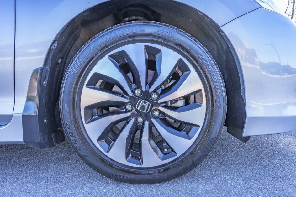 2017 Honda Accord Image 51