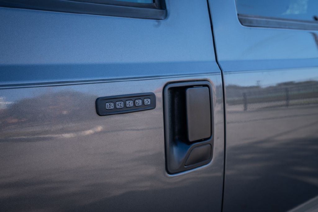 2012 Ford F-250 Image 17