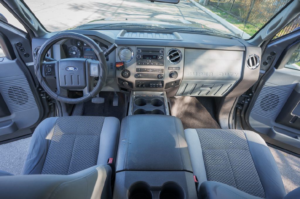 2012 Ford F-250 Image 23