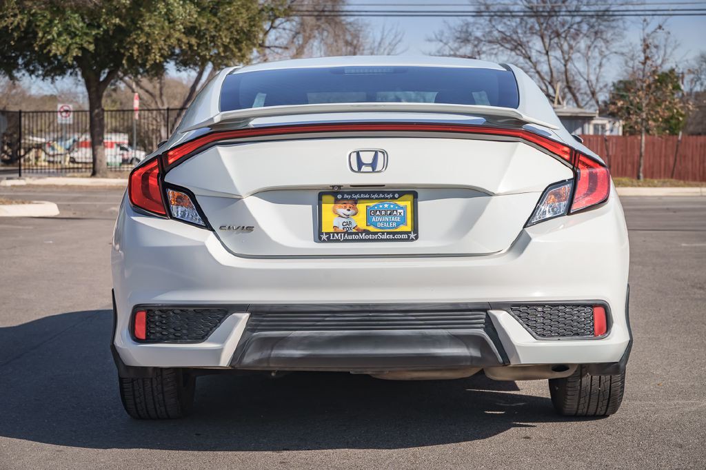 2016 Honda Civic Image 5