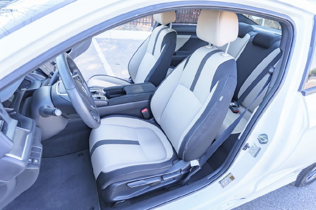 2016 Honda Civic Image 13