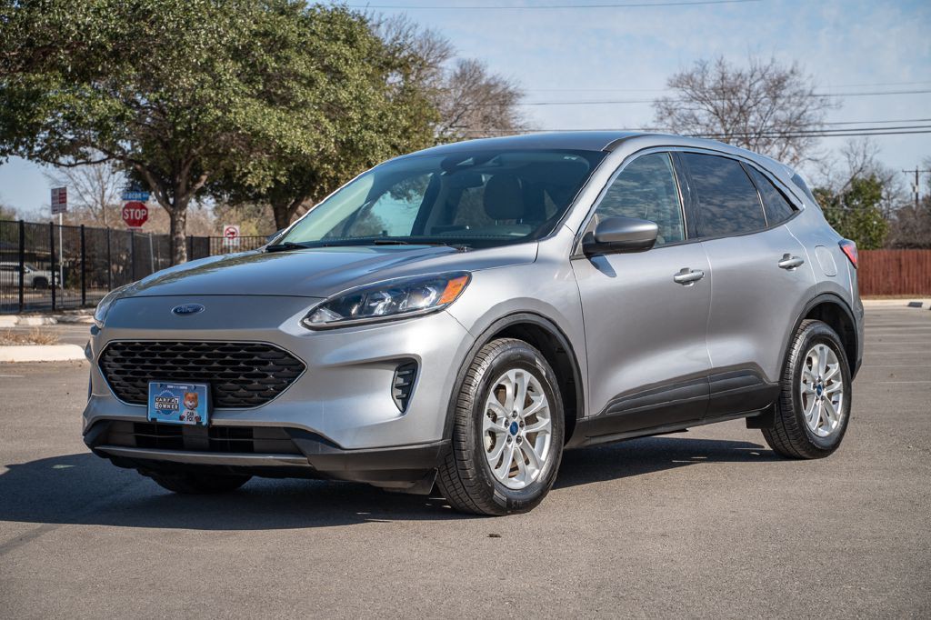 2021 Ford Escape Image 1