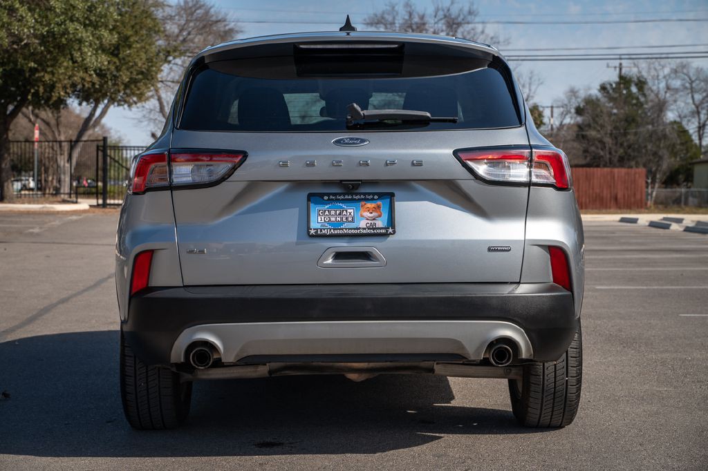 2021 Ford Escape Image 5