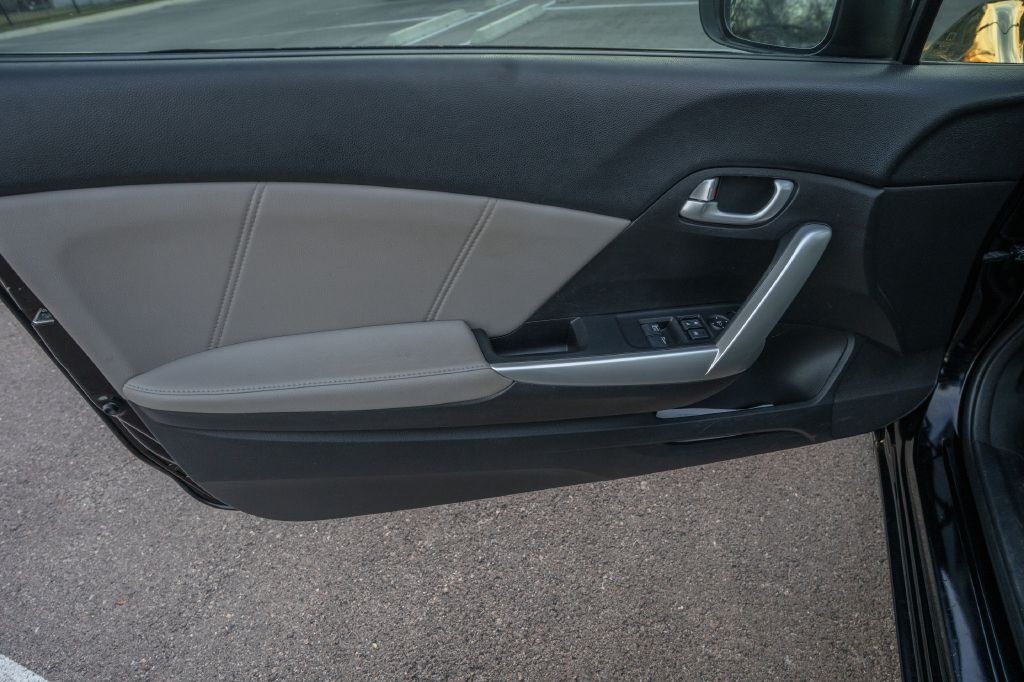 2015 Honda Civic Image 10