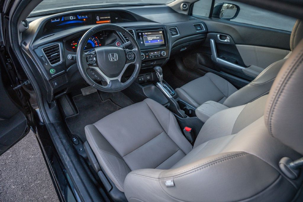 2015 Honda Civic Image 11