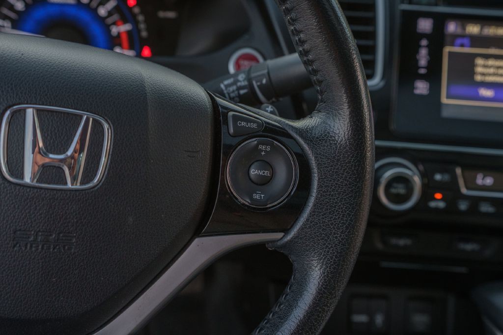 2015 Honda Civic Image 16