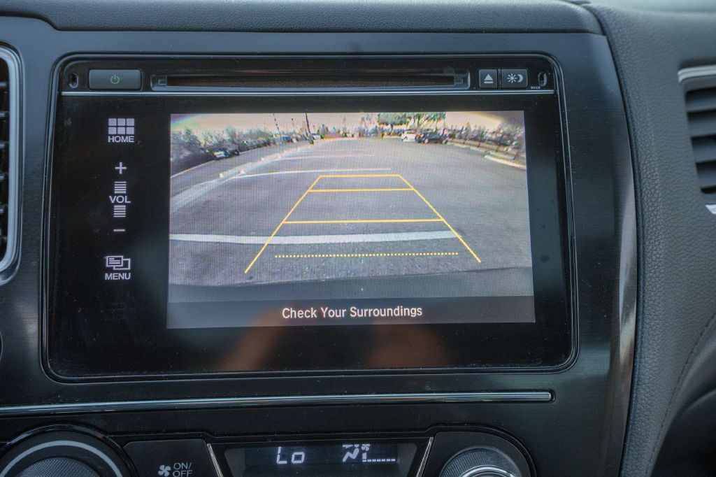 2015 Honda Civic Image 23