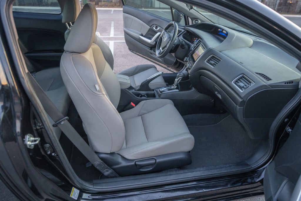 2015 Honda Civic Image 27